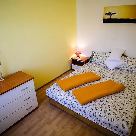 Apartment Shanti *