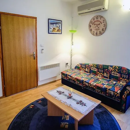 Shanti Apartment Zadar