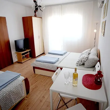Studio Shanti Апартаменты *