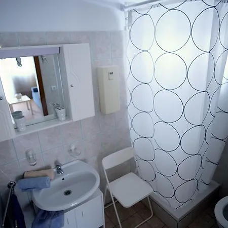 Shanti Apartamento Zadar